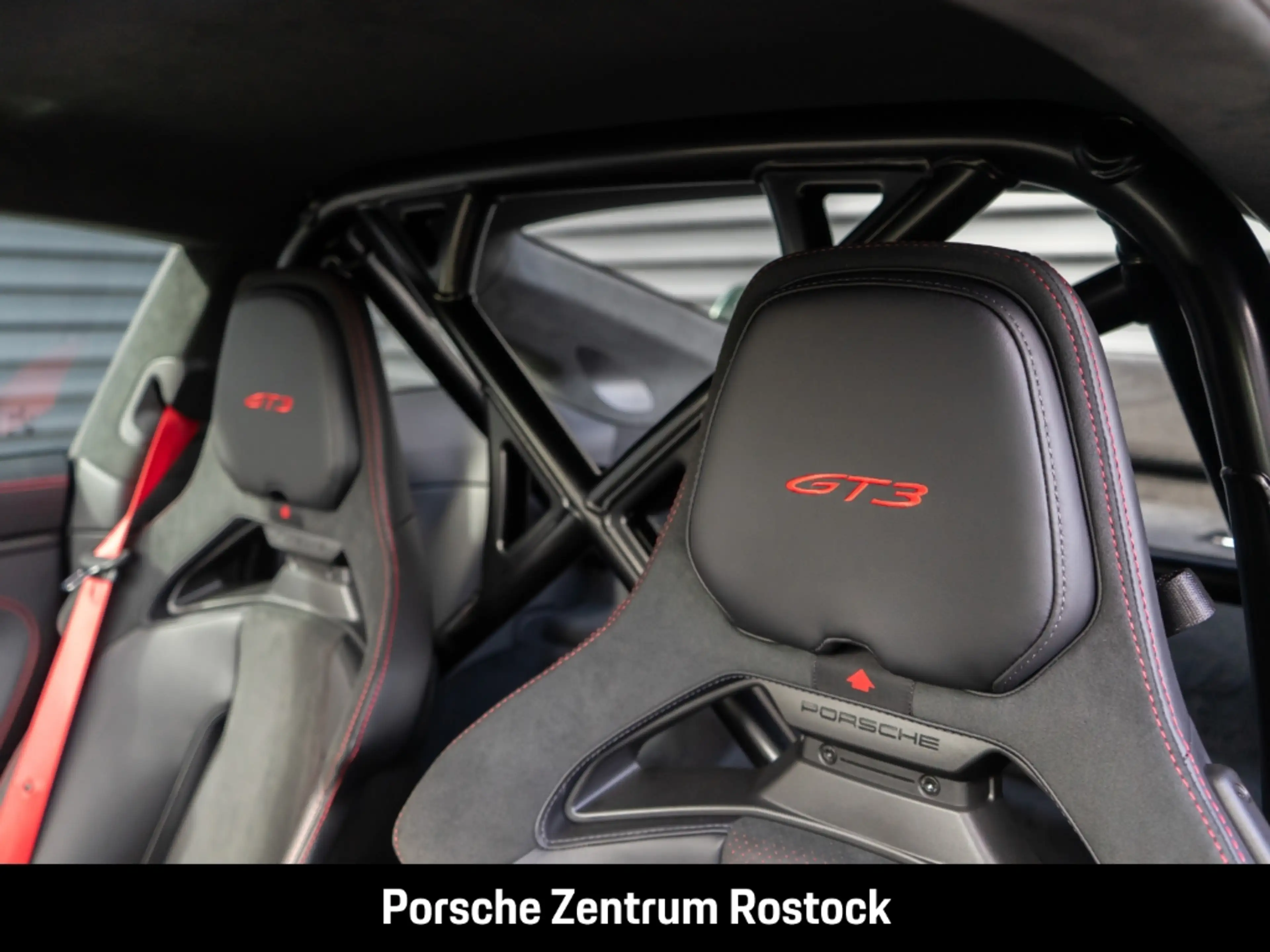 Porsche 992 -2 (911) GT3 — photo 8