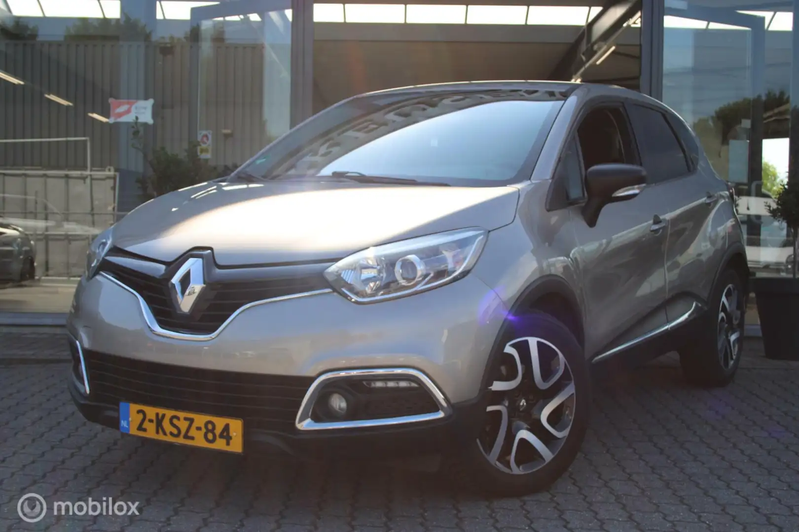 Renault Captur 1.2 TCe Dynamique/Trekhaak/Navi/Tel/Pdc/ Beige - 2