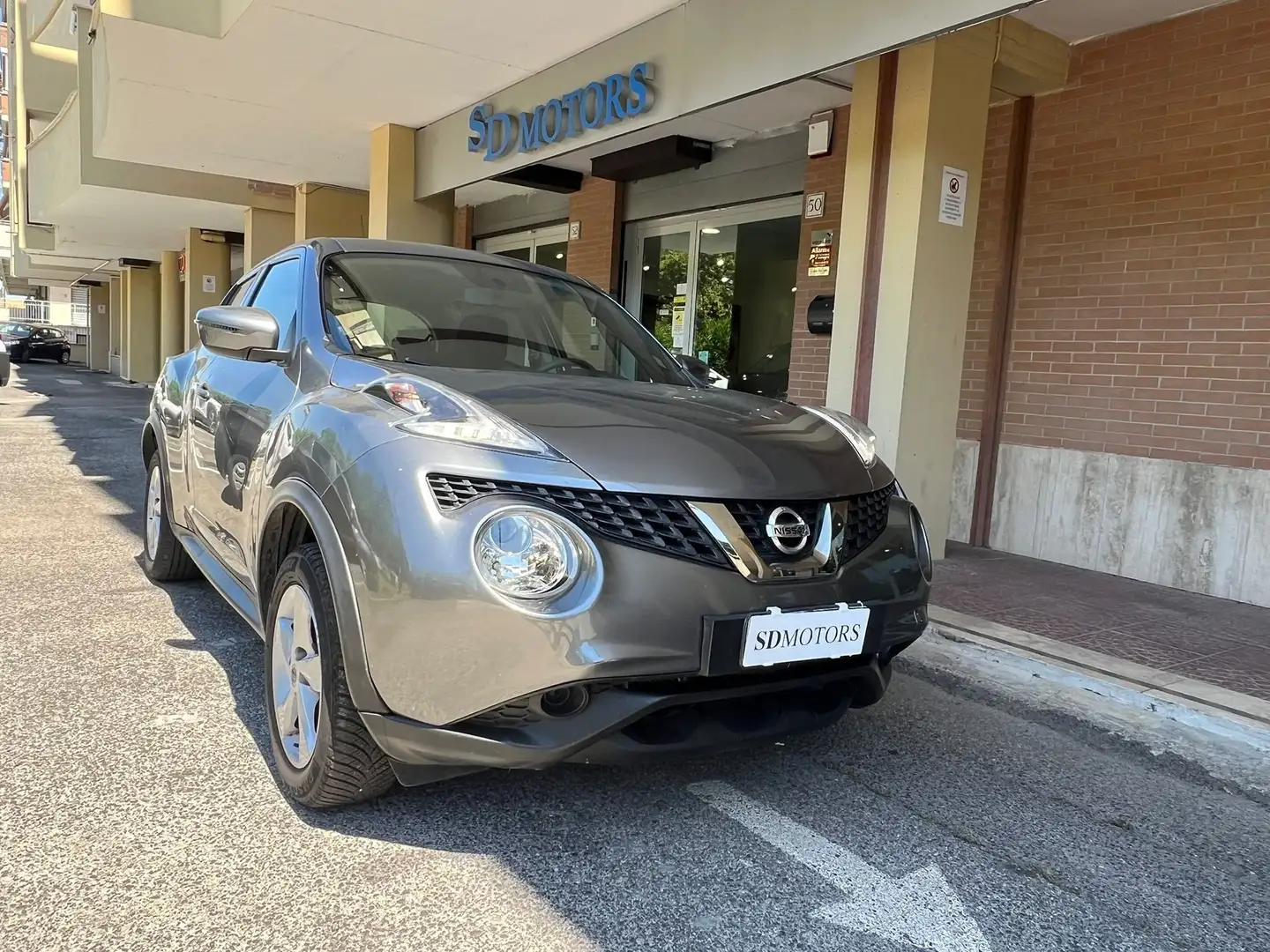 Nissan Juke Juke 1.5 dci Acenta 110cv my18 Grigio - 1