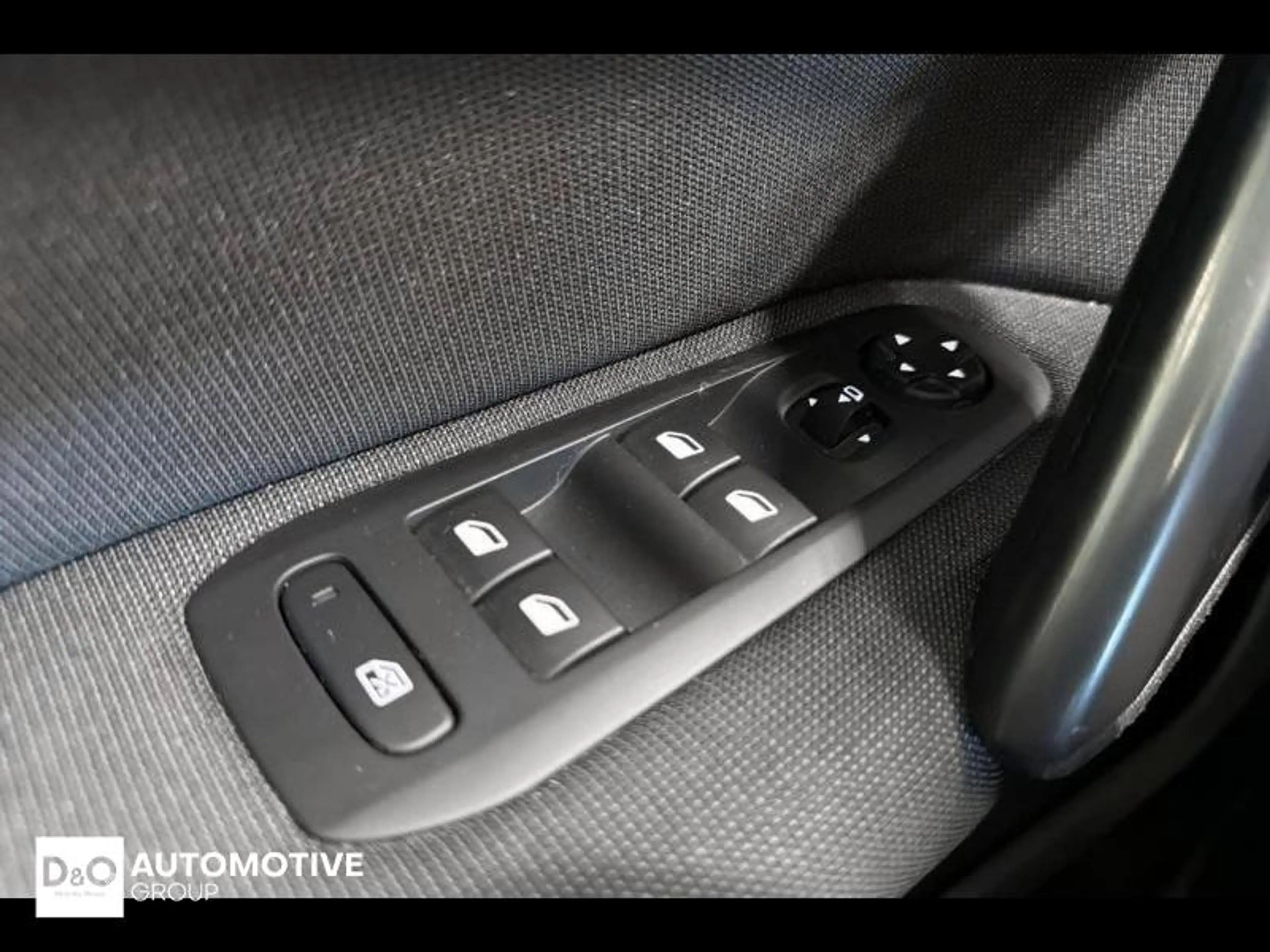 Peugeot 308 Allure camera gps panodak — photo 19