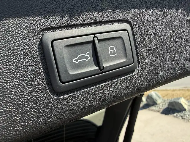 Audi Q3 e-Hybrid S line 272 PS – Panorama – Memory – Te... Ansicht 19