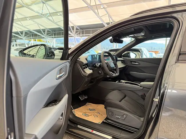 Audi Q3 e-Hybrid S line 272 PS – Panorama – Memory – Te... Ansicht 24