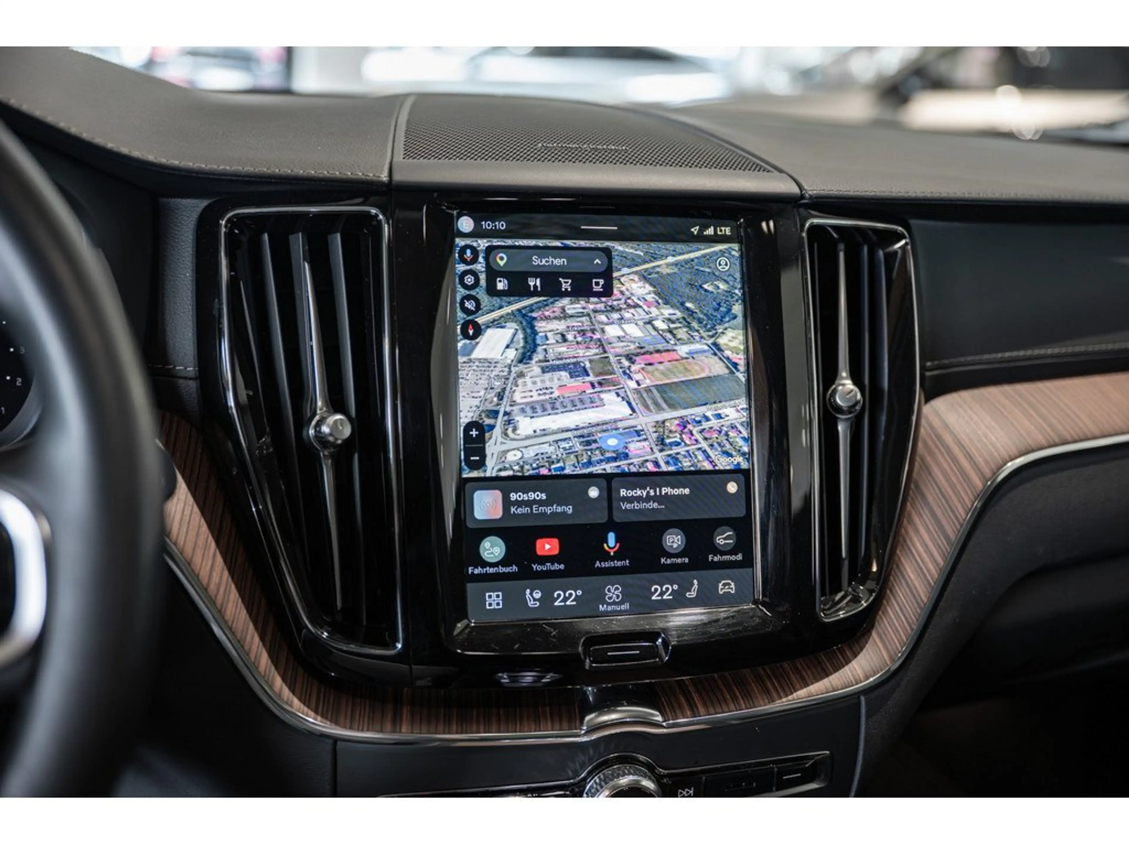 Volvo XC60 B4 (D) Ultimate Dark AKTIVSITZE STANDHZ — photo 14