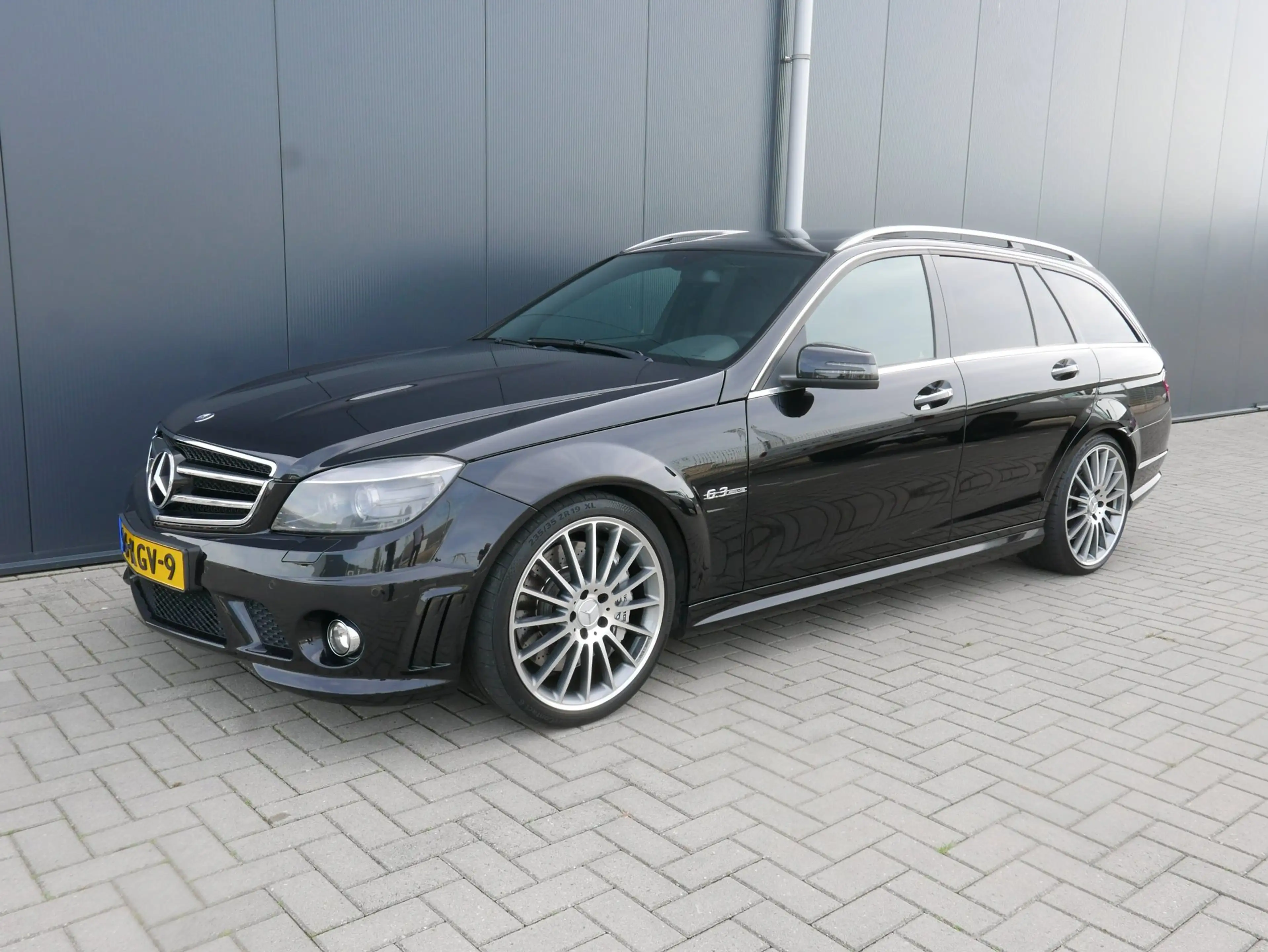 Mercedes-Benz C 63 AMG Estate 457 PK — photo 2