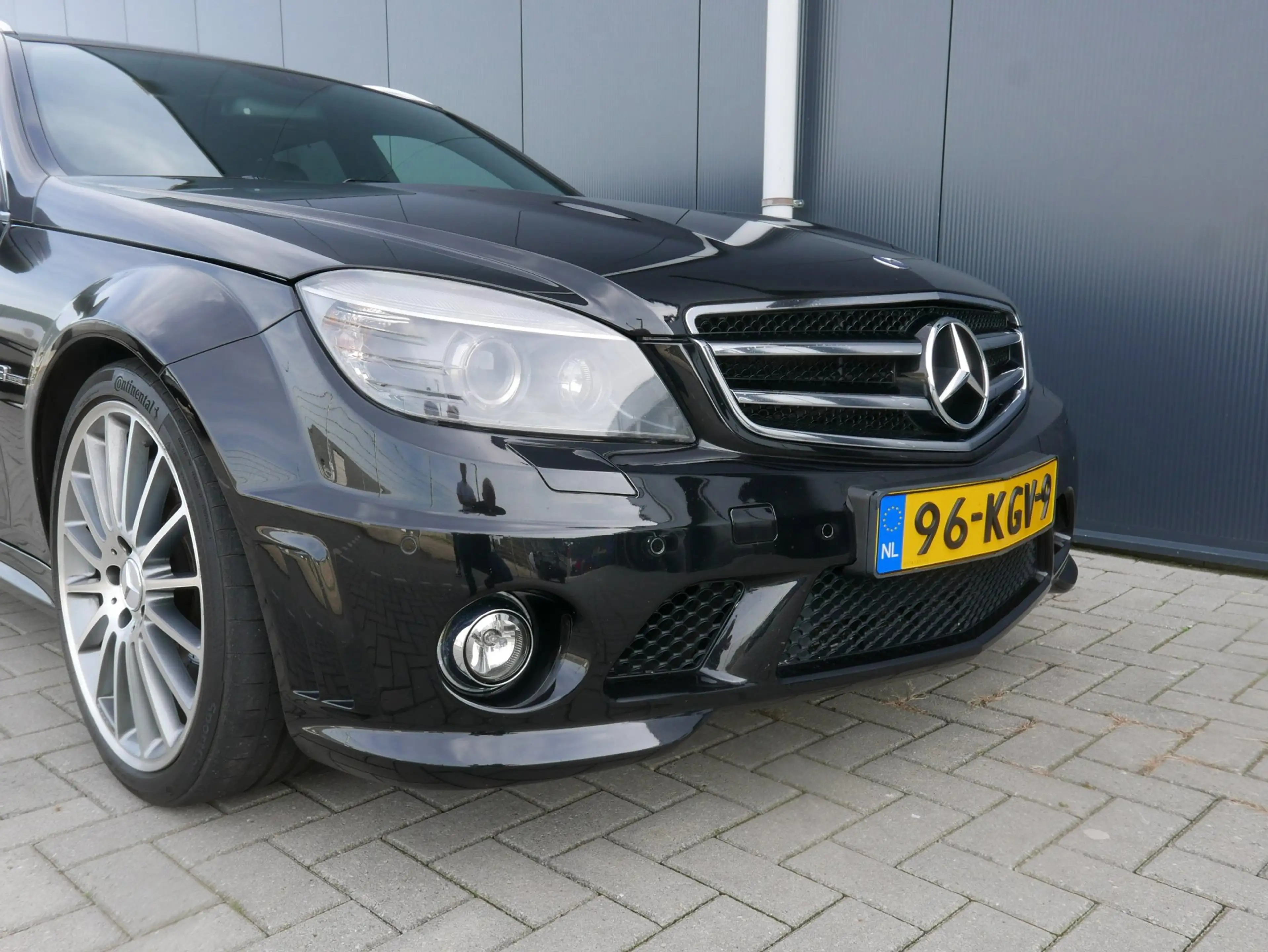 Mercedes-Benz C 63 AMG Estate 457 PK — photo 3