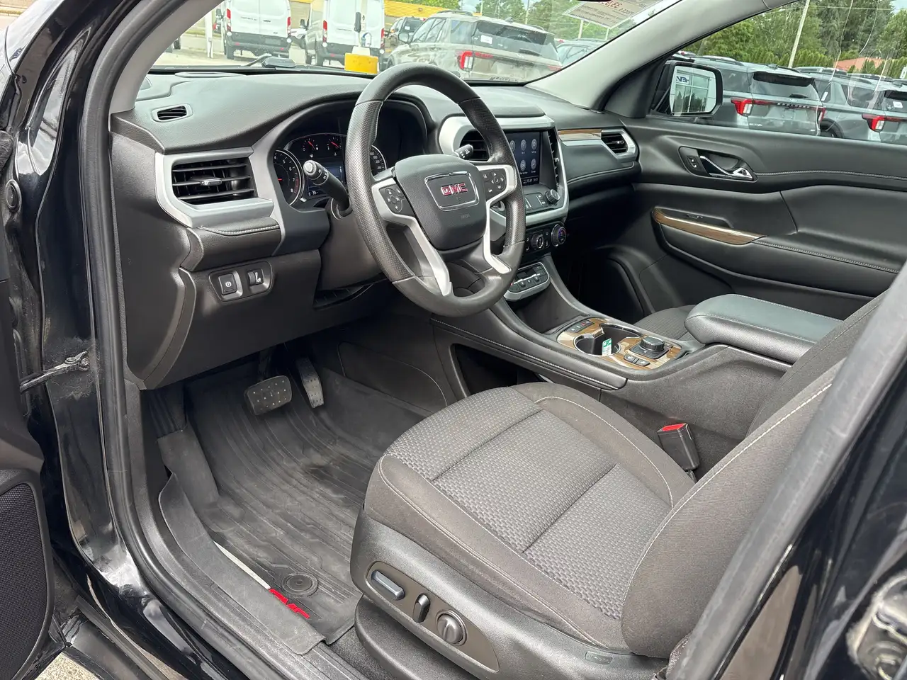 GMC Acadia fotografie GMC Acadia