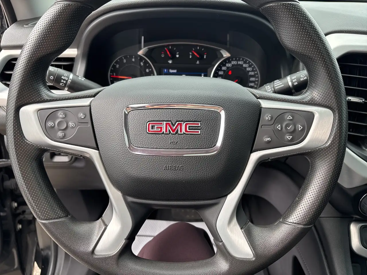 GMC Acadia fotografie GMC Acadia