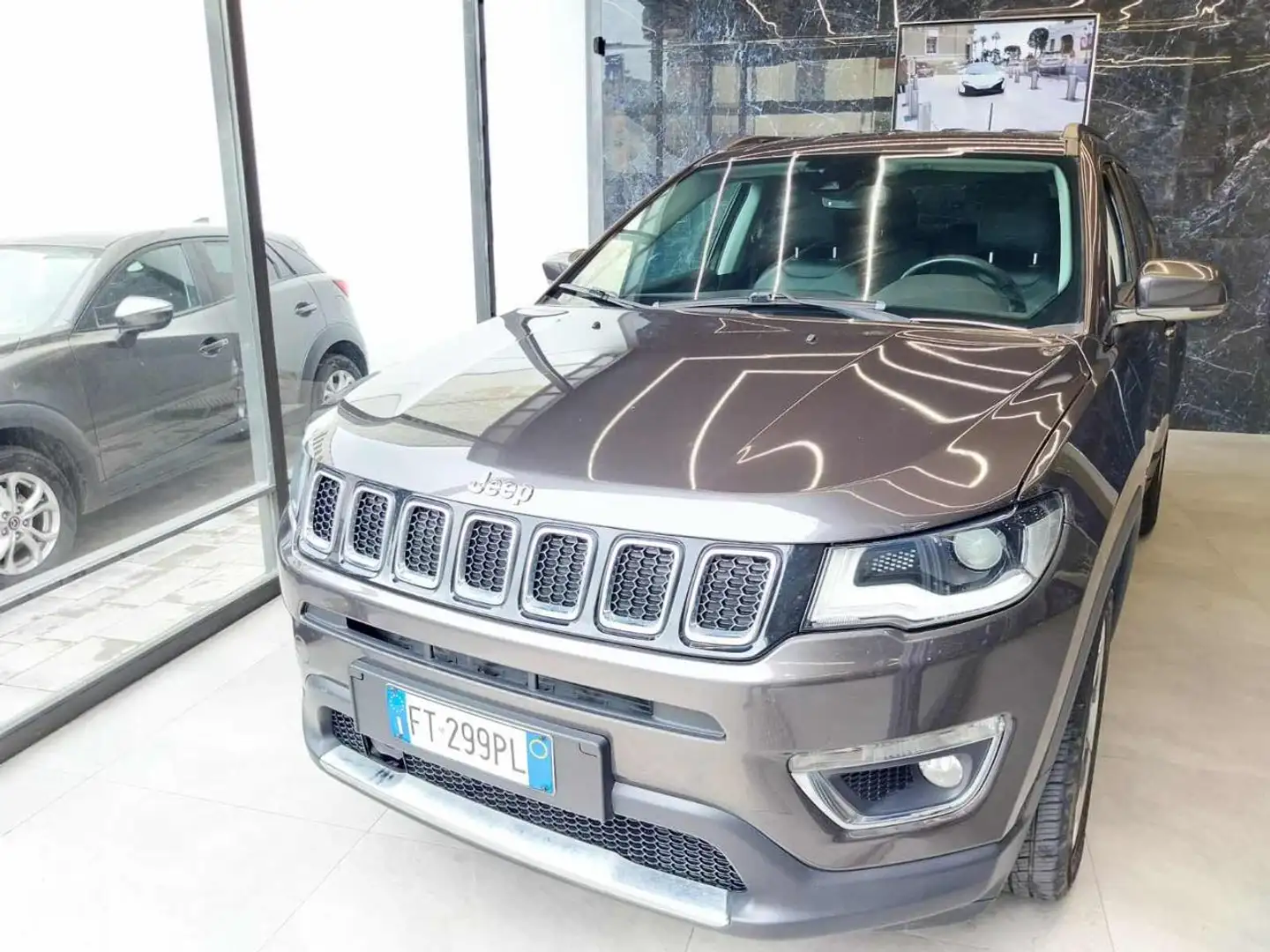 Jeep Compass 2.0 Multijet Aut. 4WD (Garanzia 12 Mesi) Nero - 2