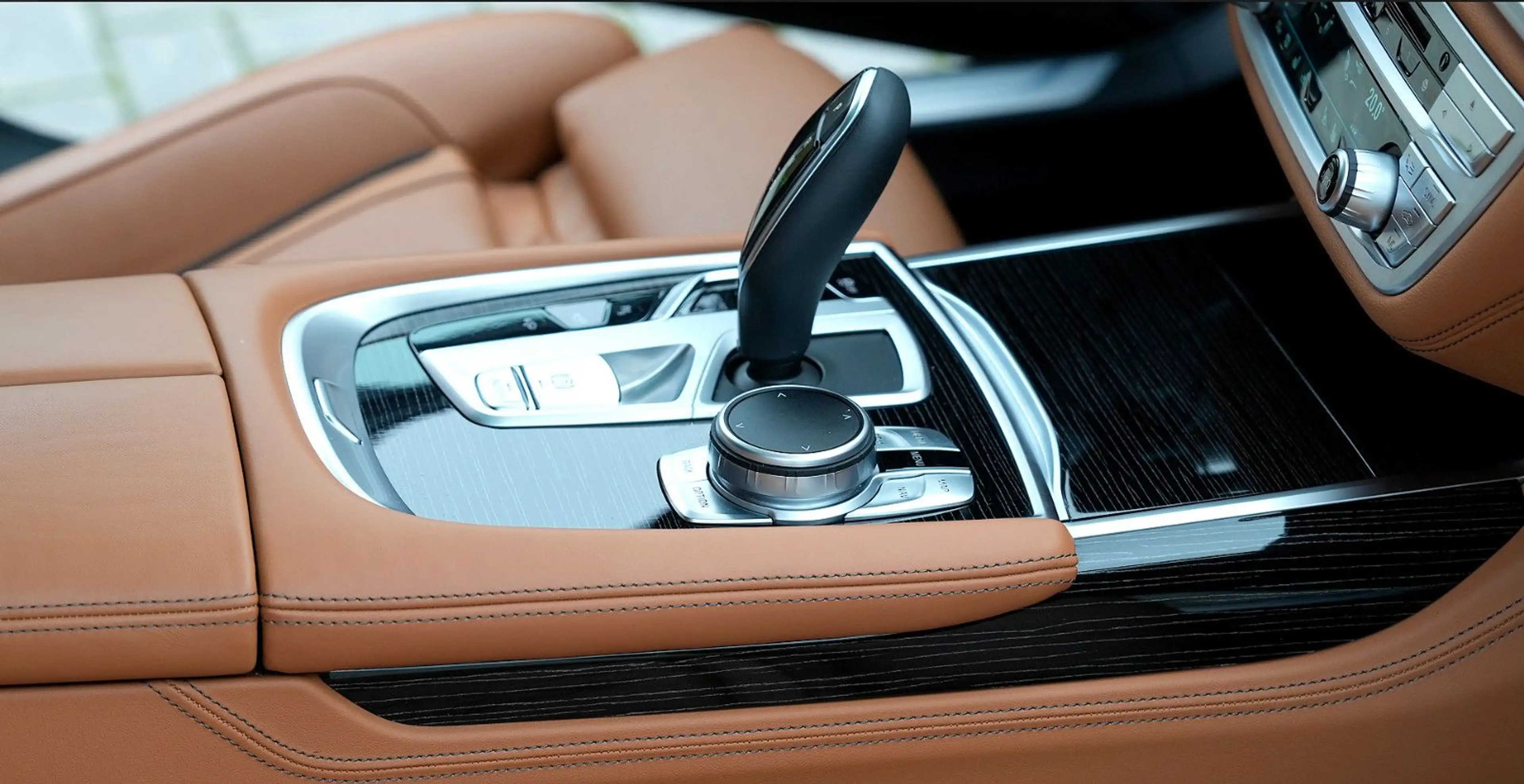 BMW 730 d Voll-Alpina Optik-Nappa/Laser/el.GSD/el.AHK — photo 13