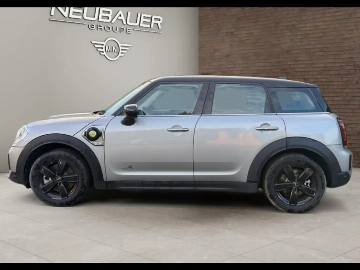 MINI Countryman C Cooper SE 125ch + 95ch Edition Premium Plus ALL4 BVA6 Argento - 2