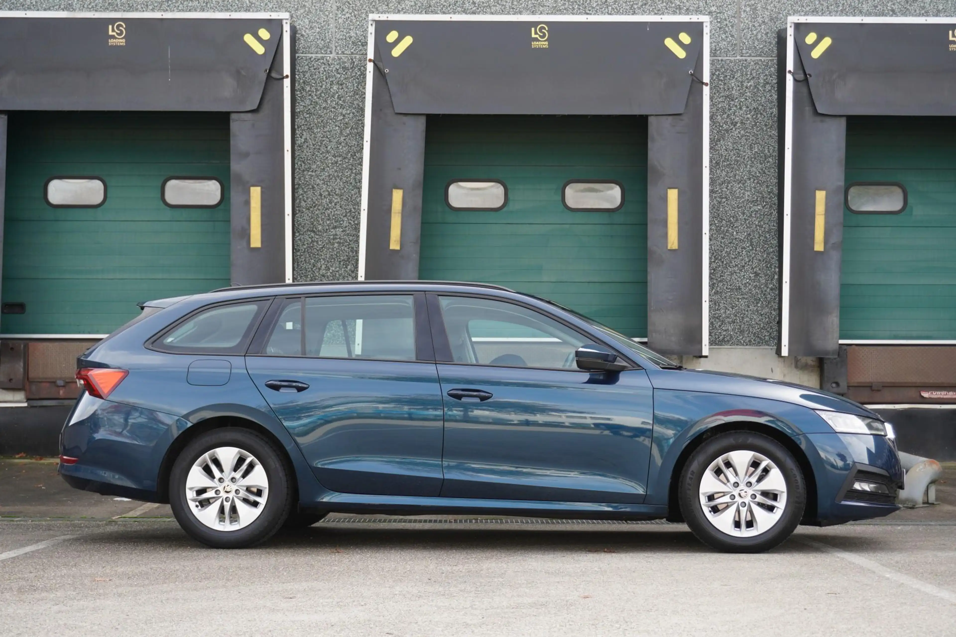 Skoda Octavia Combi 1.0 TSI 110pk Ambition | Trekhaak | Smartlin — photo 3