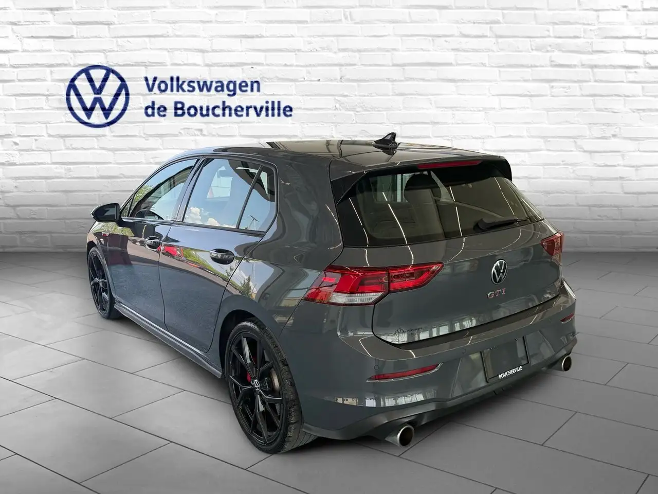 Volkswagen Golf GTI photo Volkswagen Golf GTI