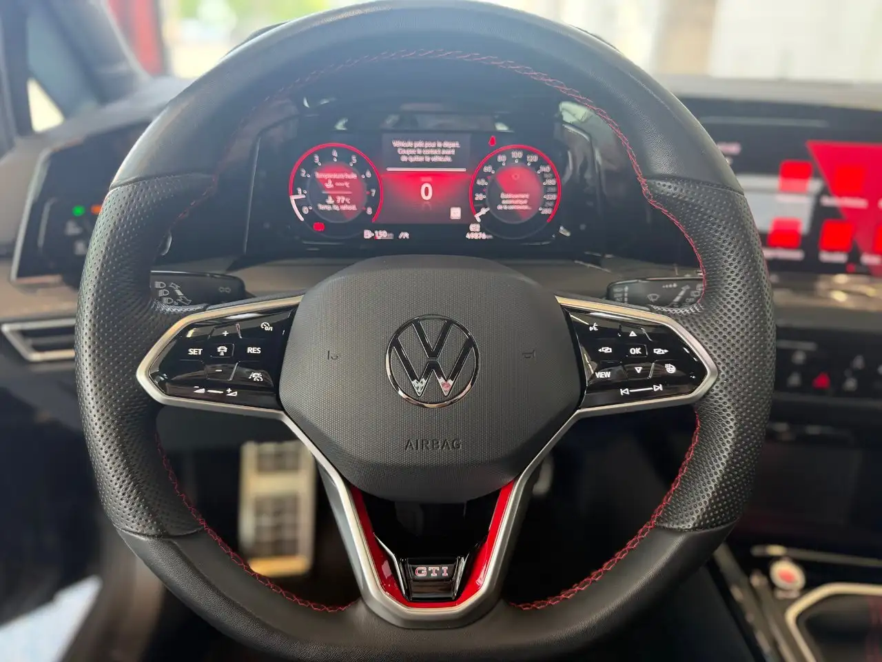 Volkswagen Golf GTI photo Volkswagen Golf GTI