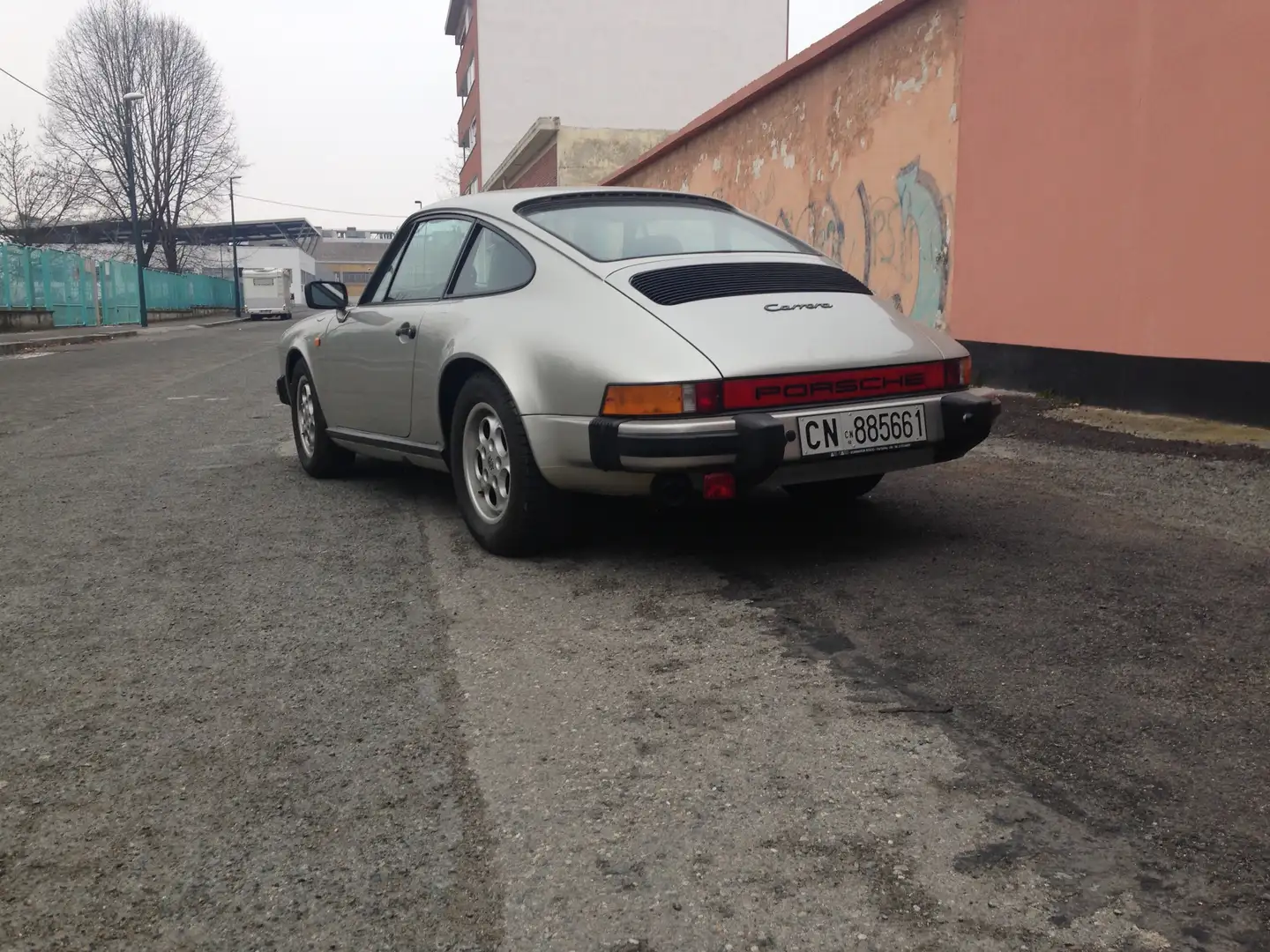 Porsche 911 coupé 1ª serie Grau - 2