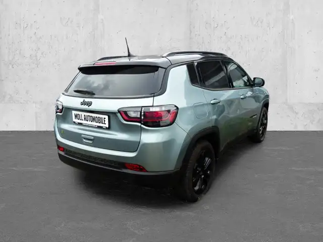 Jeep Compass view 2