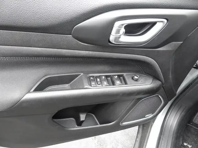 Jeep Compass view 13