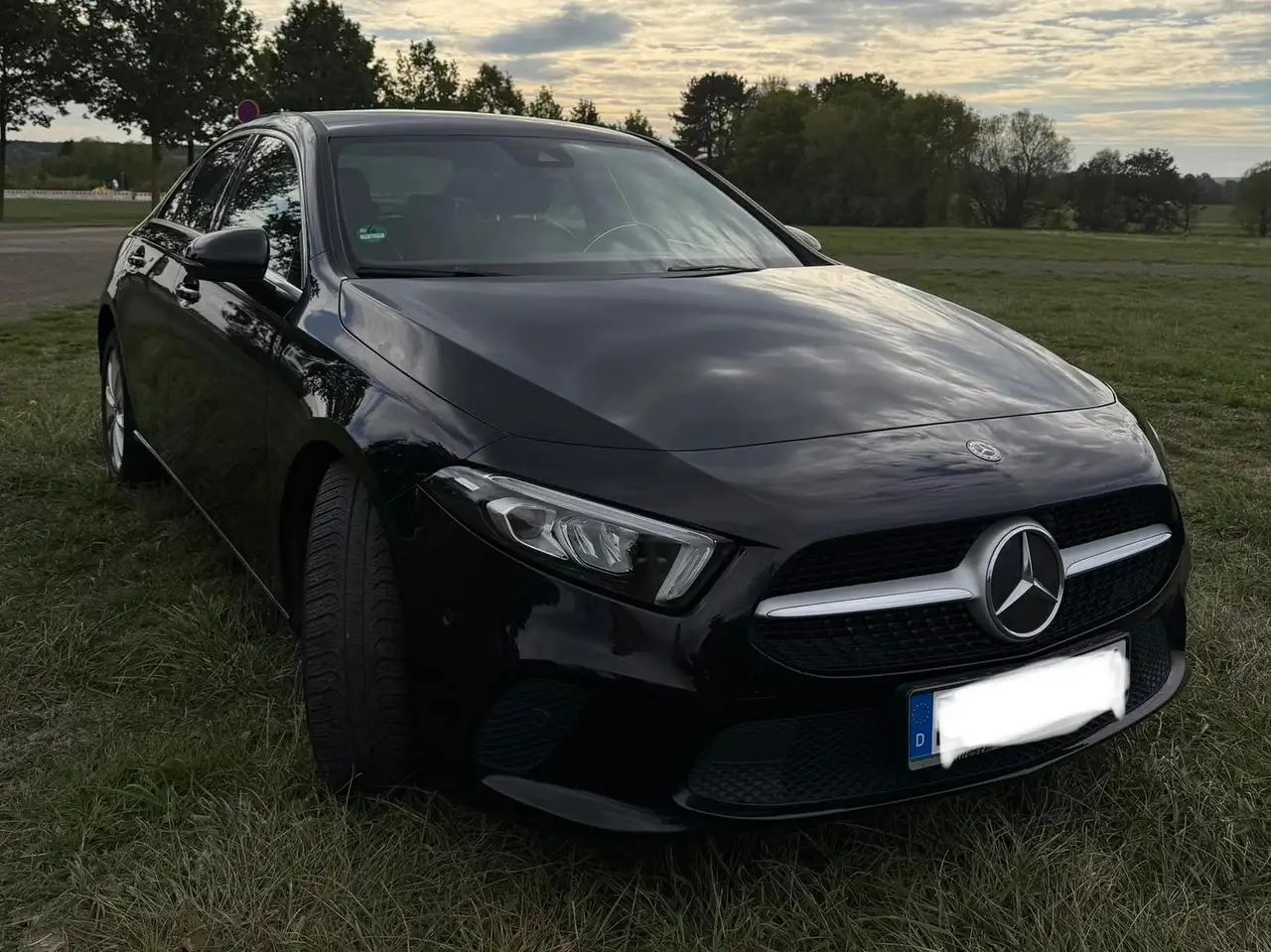 Mercedes-Benz A 180