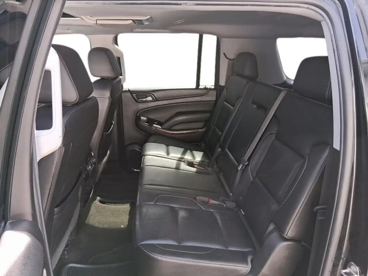 GMC Yukon снимка GMC Yukon