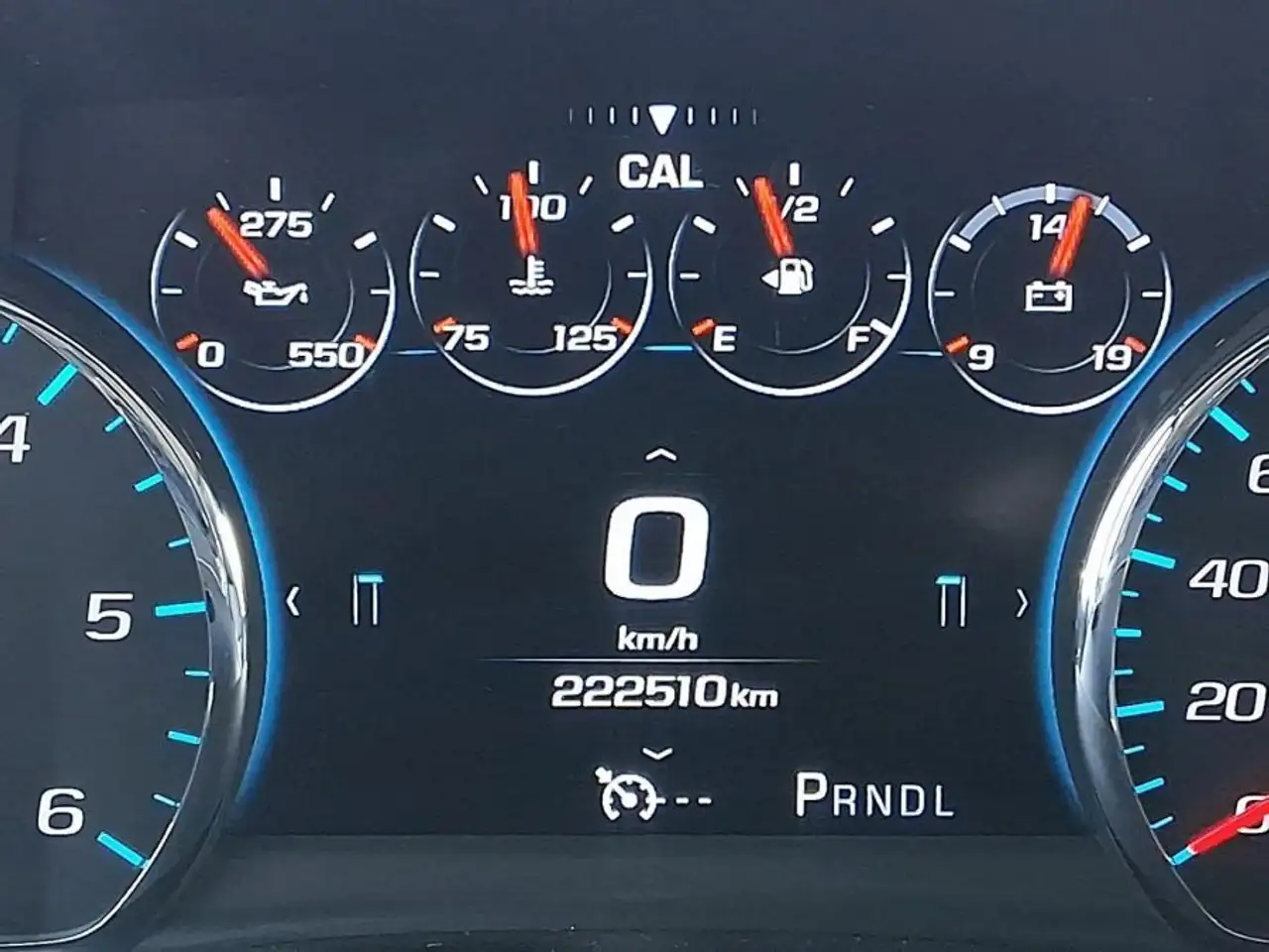 GMC Yukon снимка GMC Yukon