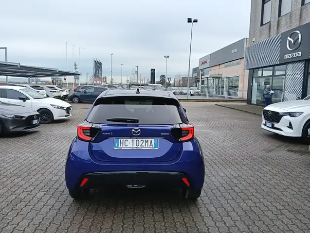 Mazda Mazda2 view 18