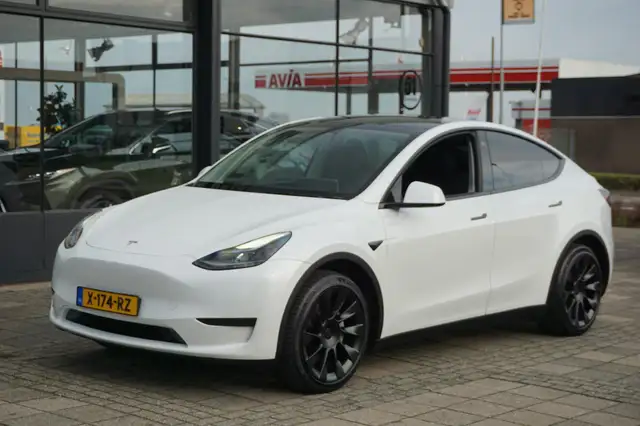 Tesla Model Y RWD 58 kWh