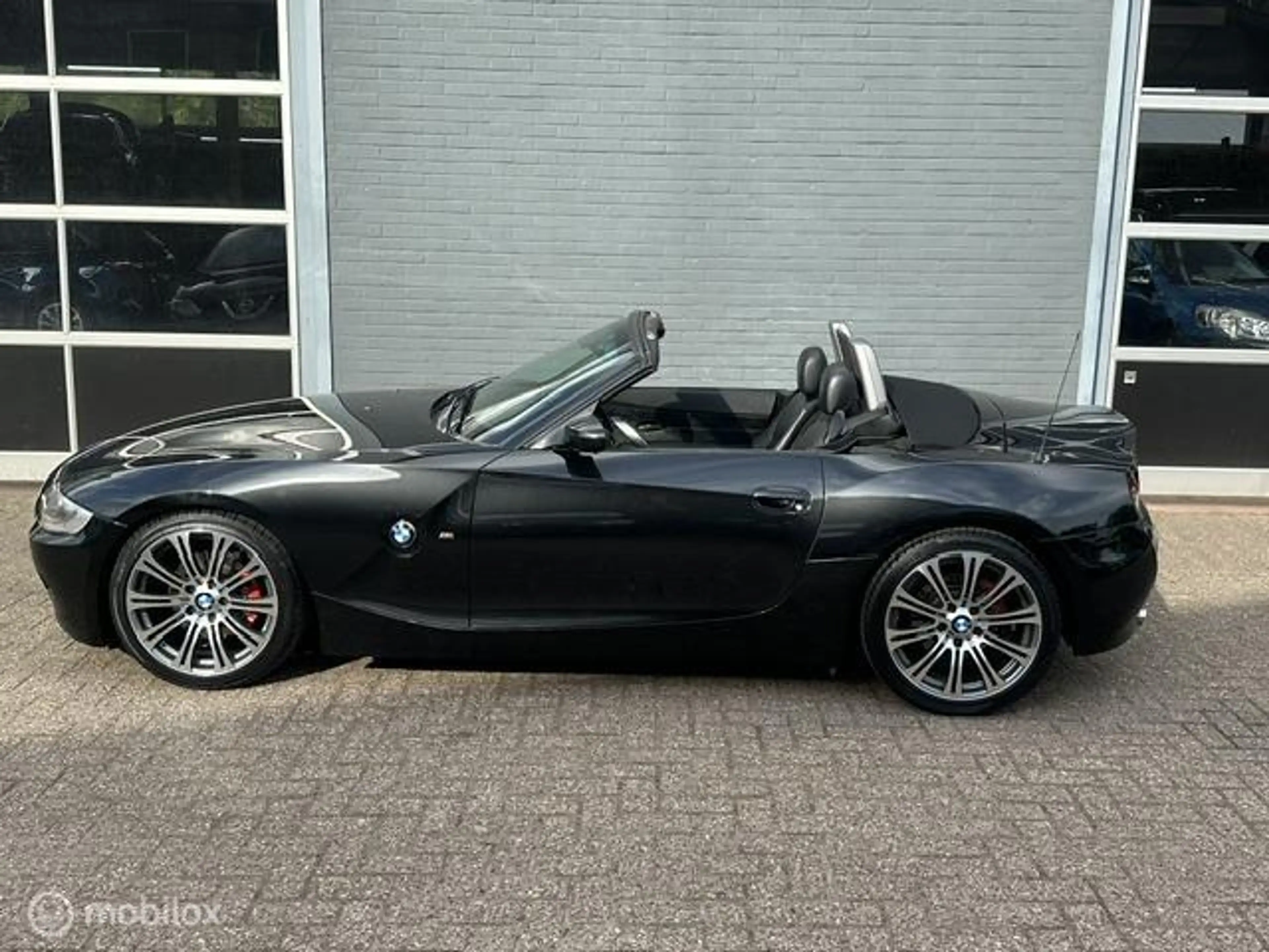 BMW Z4 Roadster Automaat 3.0i M Automaat — photo 2