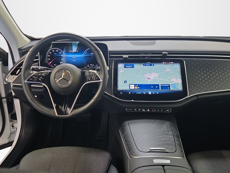 Mercedes-Benz E 300 de T AVANTGARDE  Avantgarde Advanced AHK — photo 12