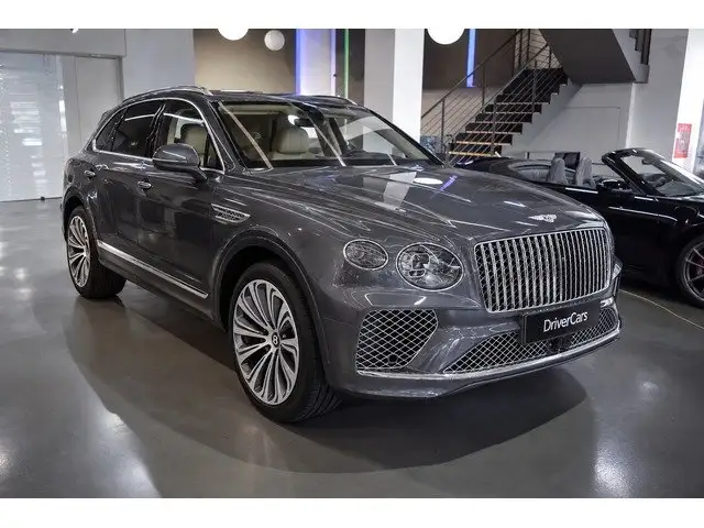 Bentley Bentayga 4.0 V8 Atelier Edition 405 kW (550CV)