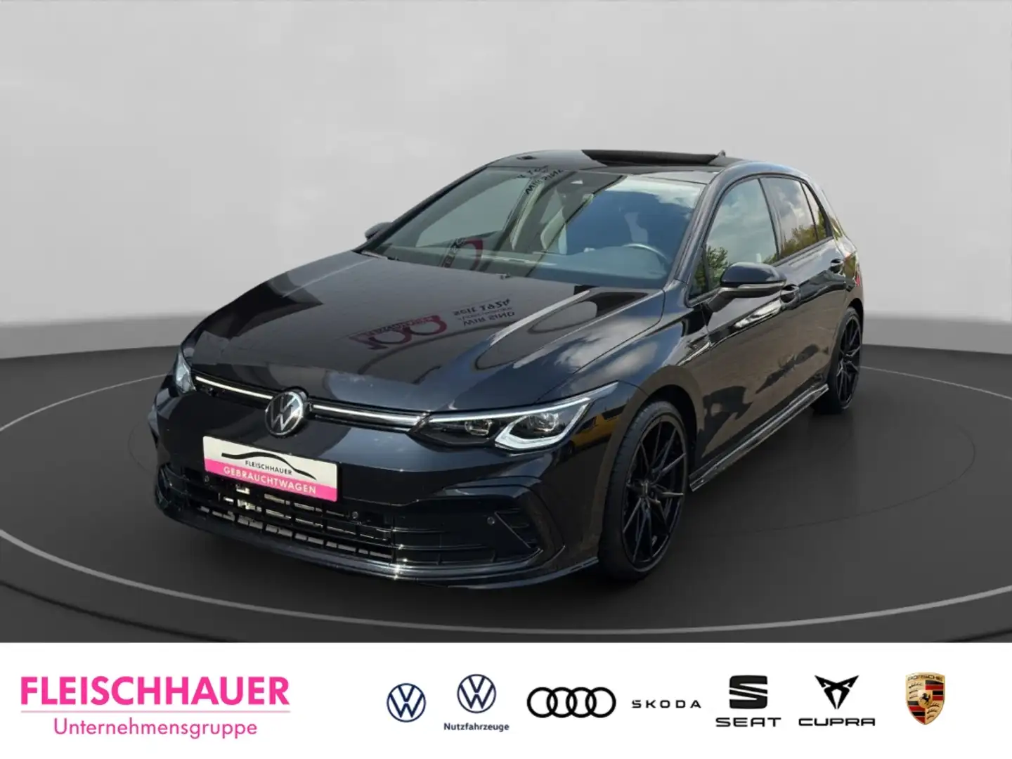 Volkswagen Golf VIII R-Line 2.0 TDI  Navi+Pano+AHK+LED+CarPlay+Bla Nero - 1