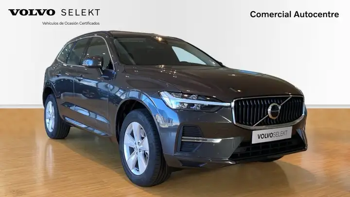 Volvo XC60 2023, foto 6