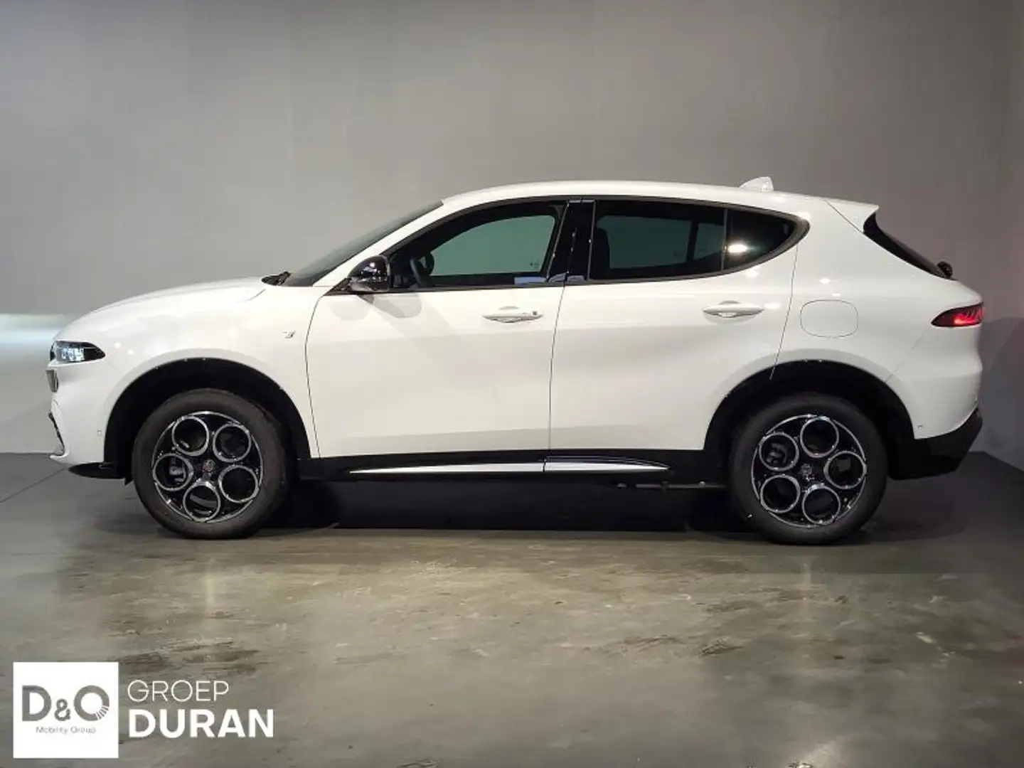 Alfa Romeo Tonale Ti Plug-in Hybrid Q4 280 Wit - 2