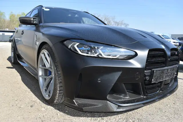 BMW M3 xDrive Competition-M-Performance Ansicht 9