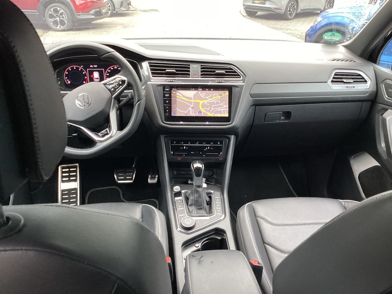 Volkswagen Tiguan Allspace 2.0TSI R-Line DSG Leder Pano AHK — photo 11
