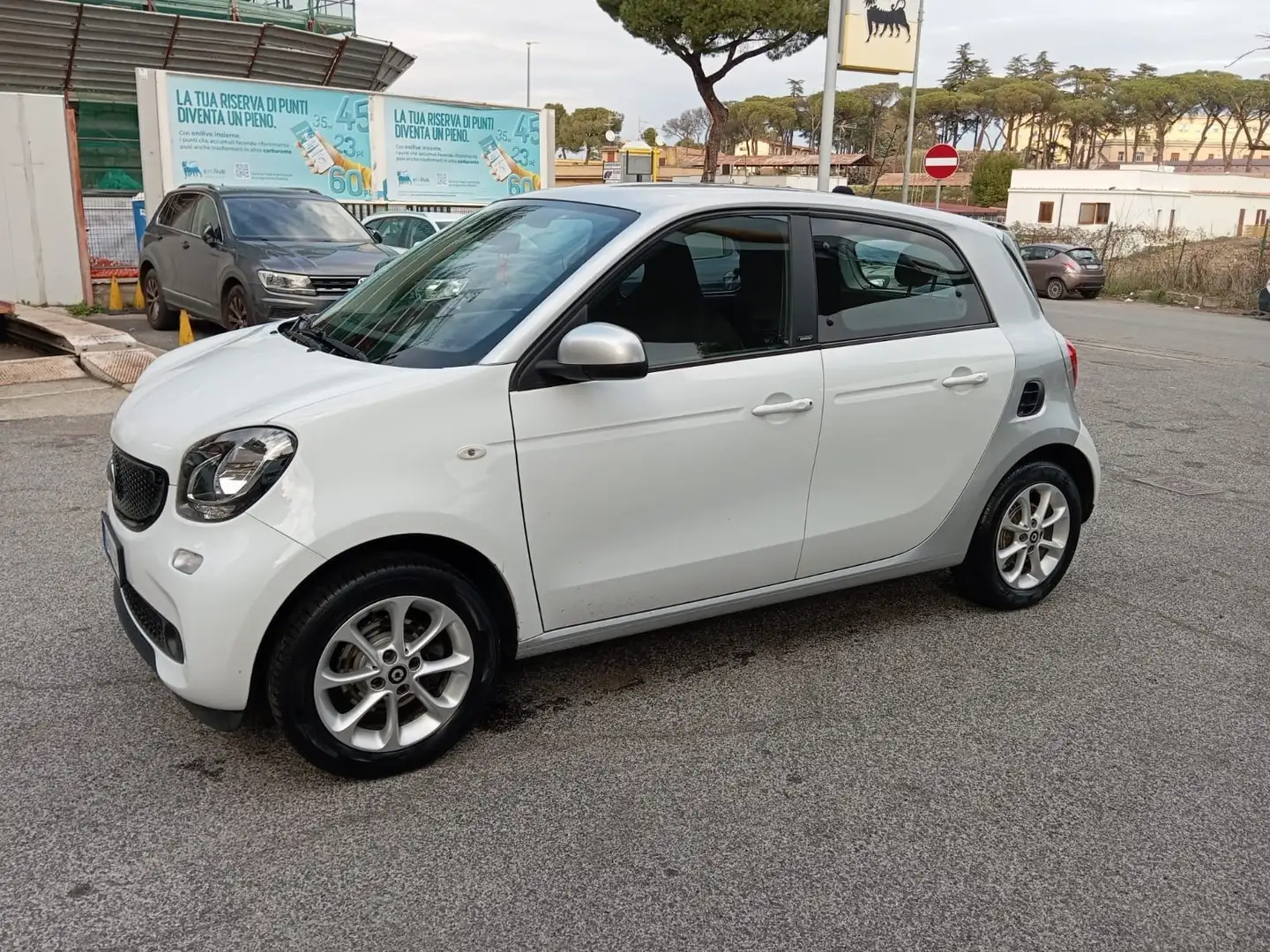smart forFour 1.0 Passion 71cv per neopatentati Bianco - 2