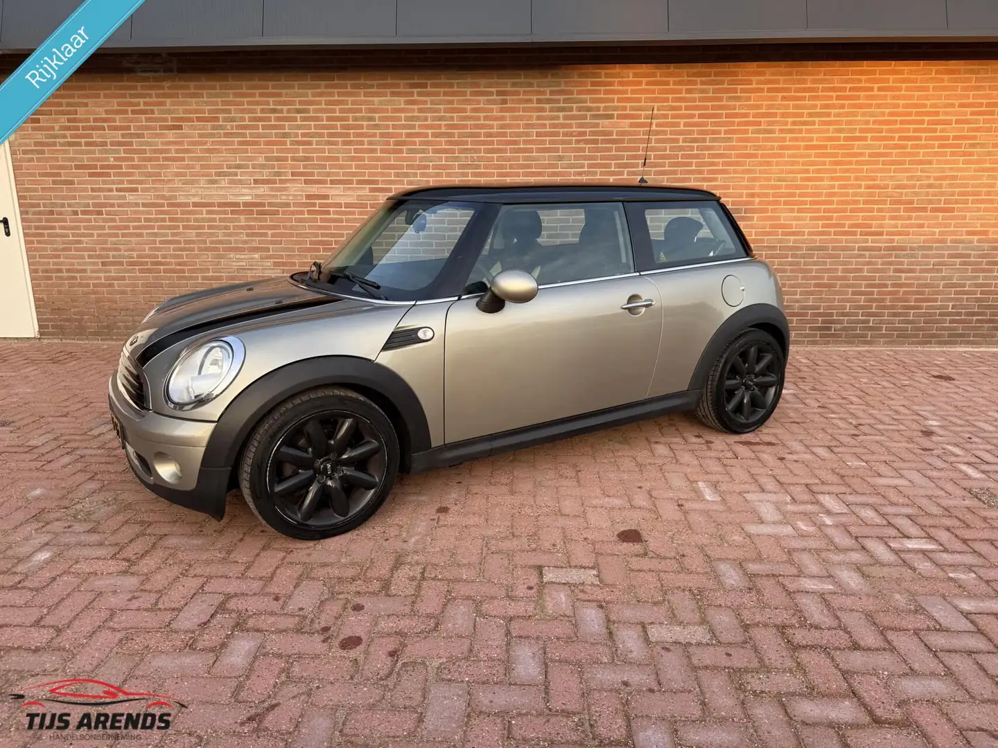MINI Cooper Mini 1.6 Chili Grijs - 2