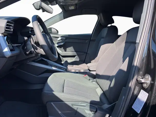 Audi A3 view 9