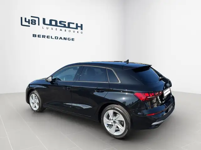 Audi A3 view 5
