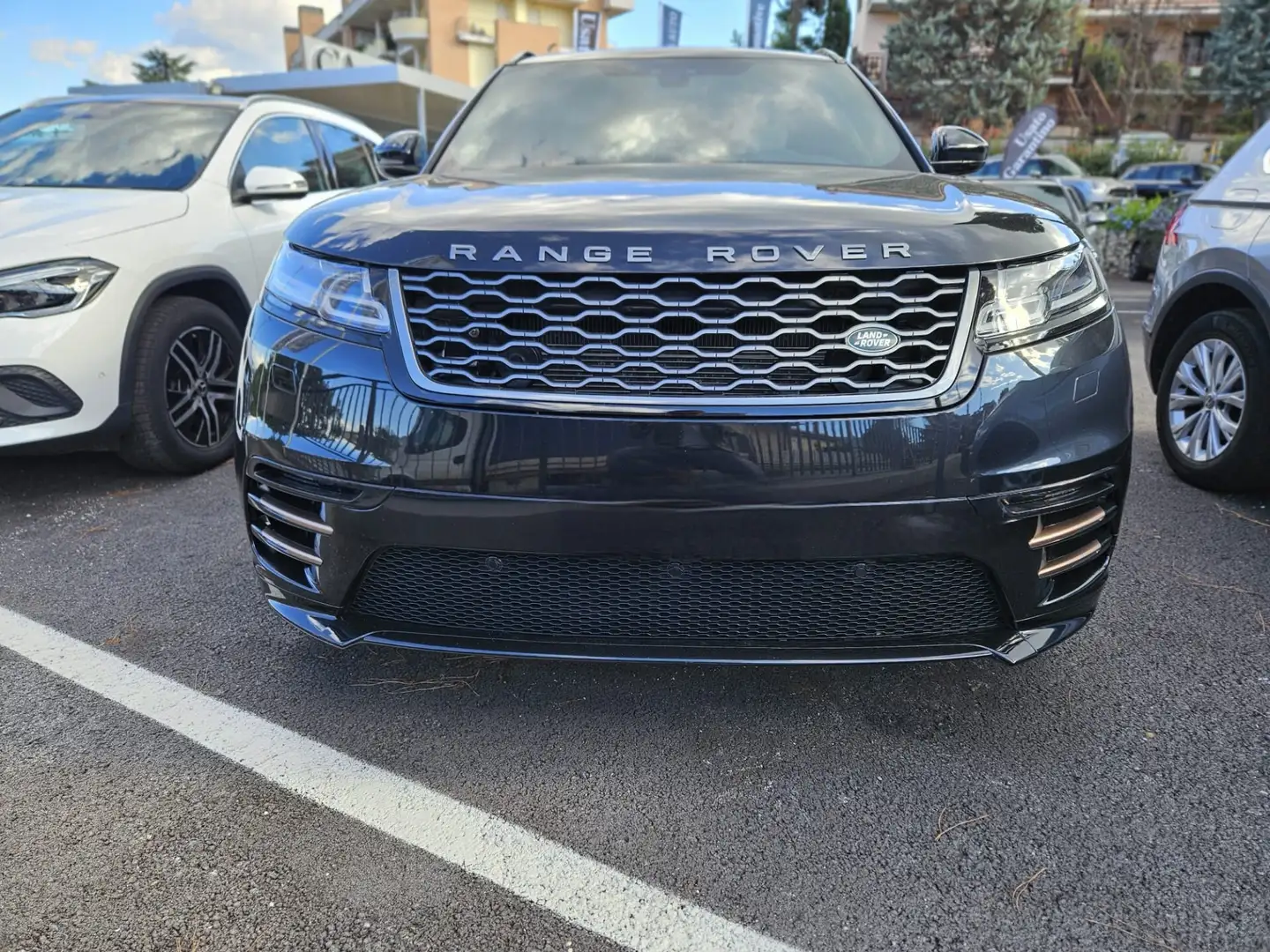 Land Rover Range Rover Velar Range Rover Velar 2.0D I4 240 CV R-Dynamic SE Nero - 1