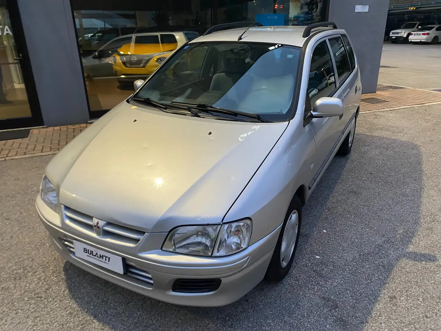Mitsubishi Space Star Space Star 1.9 di-d Comfort Argento - 2