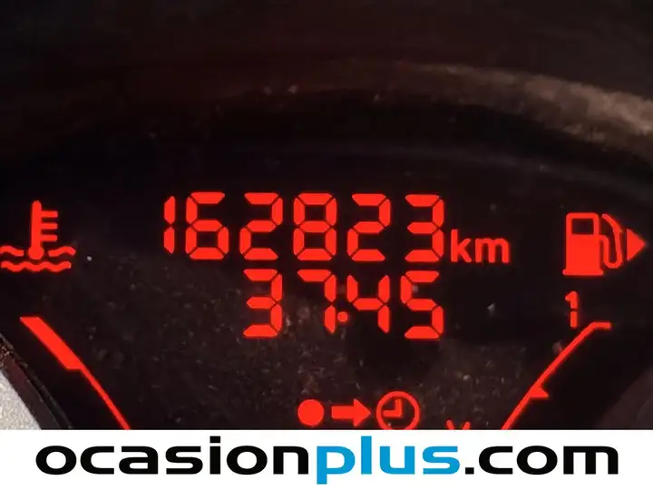 Nissan Juke 1.5 dCi N-Tec 4x2 2015, foto 10