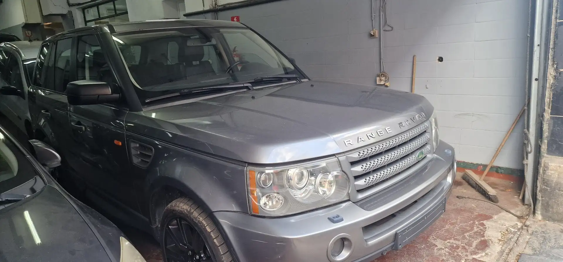 Land Rover Range Rover Sport TDV6 HSE - 1