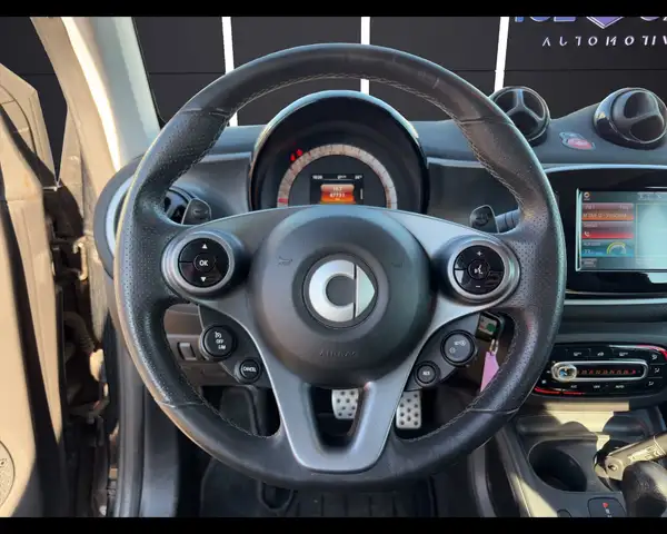 Smart Fortwo view 11