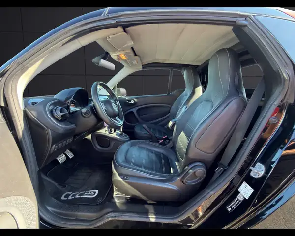 Smart Fortwo view 9