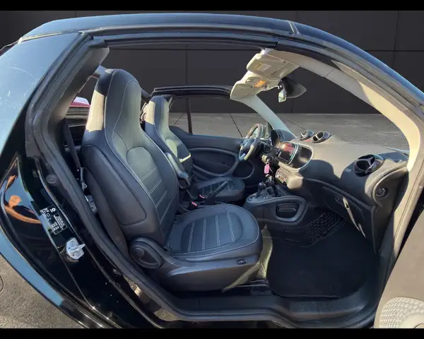 Smart Fortwo view 15
