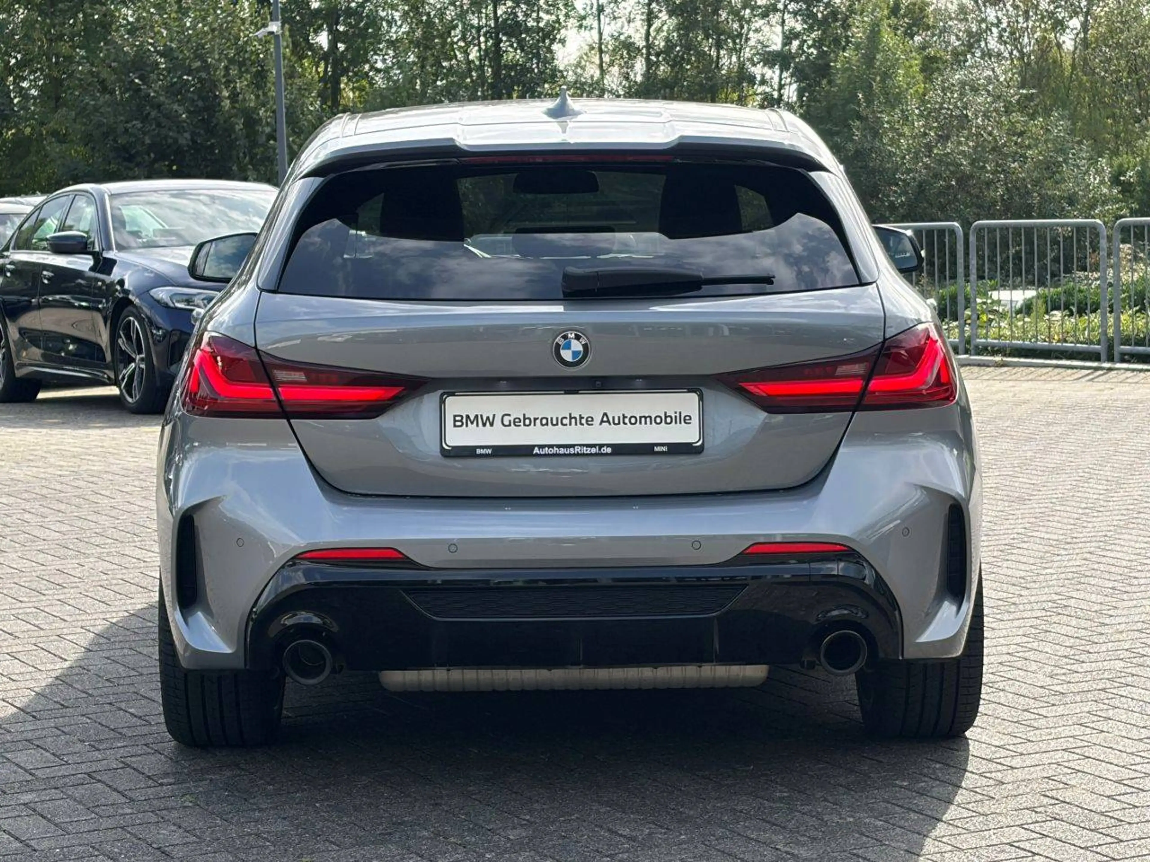 BMW 135 M135 i xDrive Edition Colorvision / Glasdach / Head-Up Display — photo 5