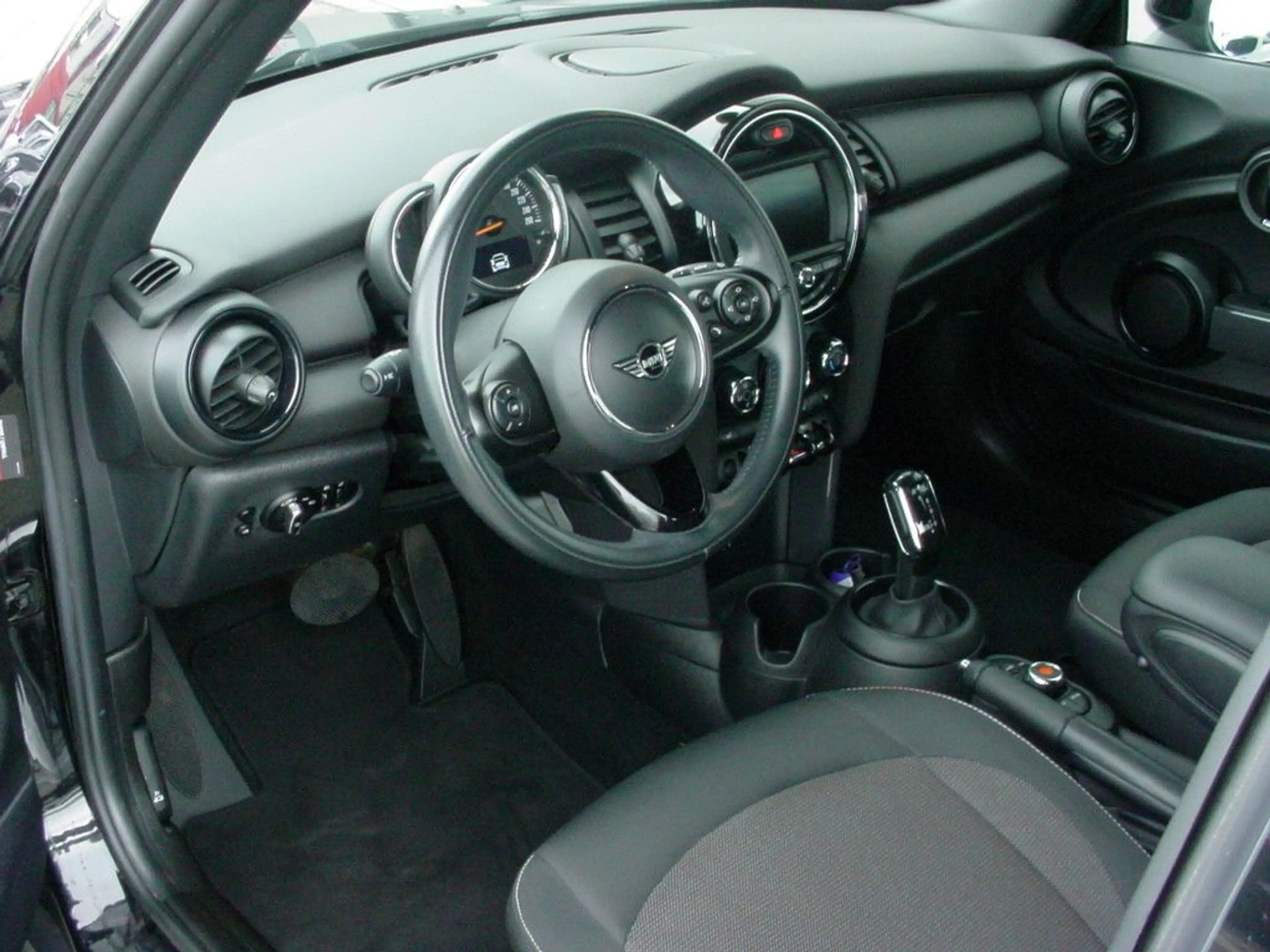 MINI One One Blackyard*Automatik*Alu*Sitzh*PDC — photo 3