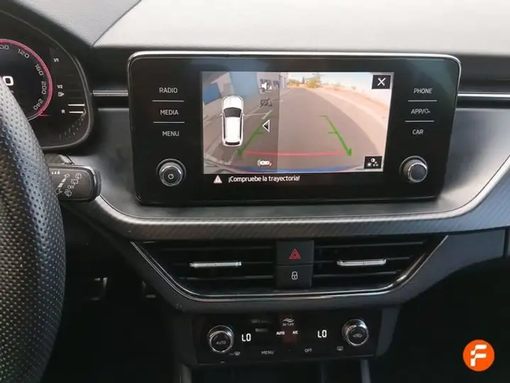 Škoda Kamiq 1.5 TSI Montecarlo 2021, foto 17