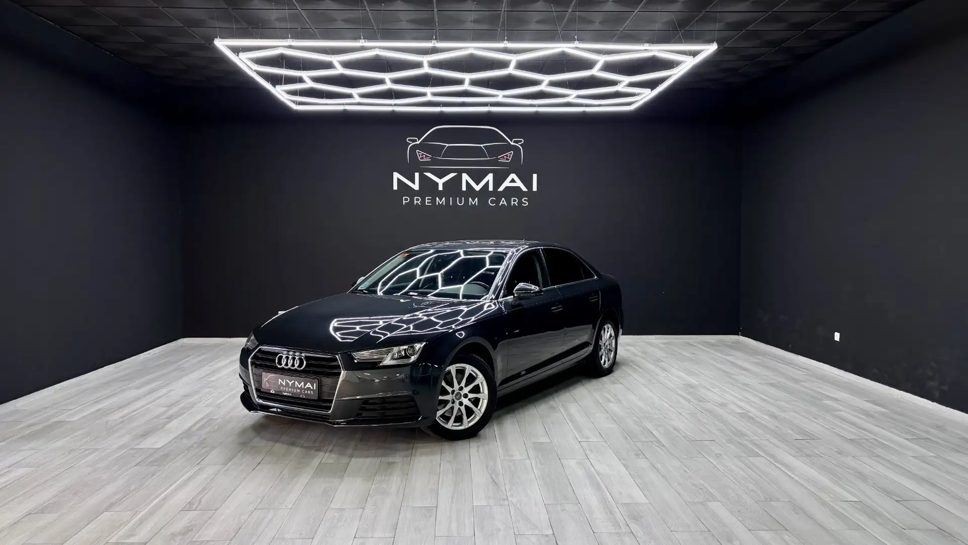 Audi A4 2.0TDI S tronic 110kW Grau - 1