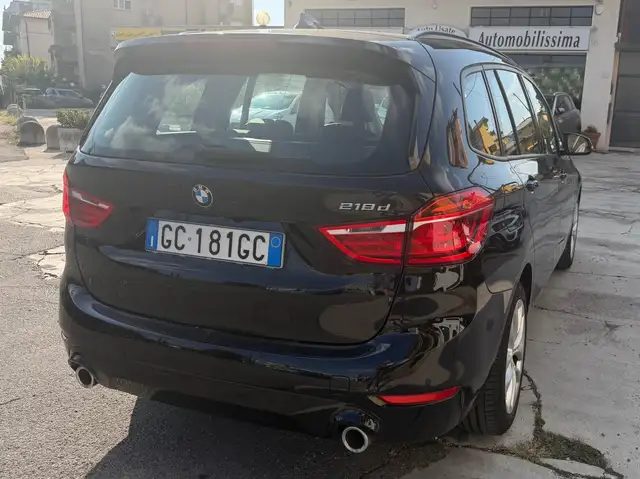 BMW 2 Series view 2