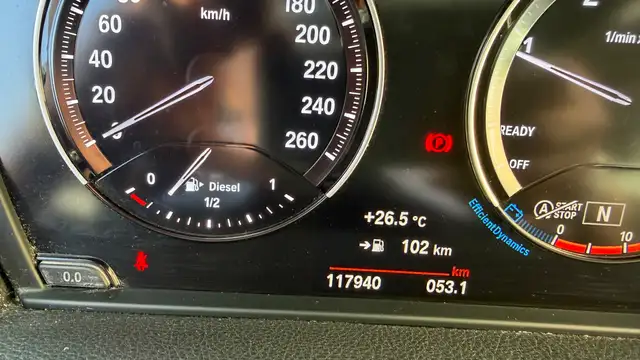 BMW 2 Series view 4